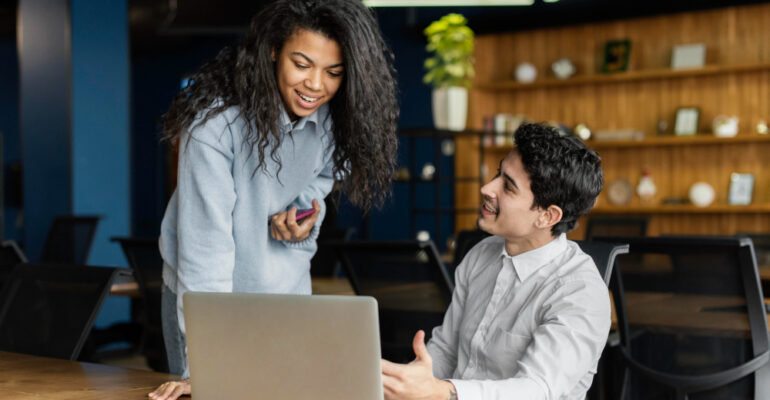 Como encontrar um mentor na sua empresa